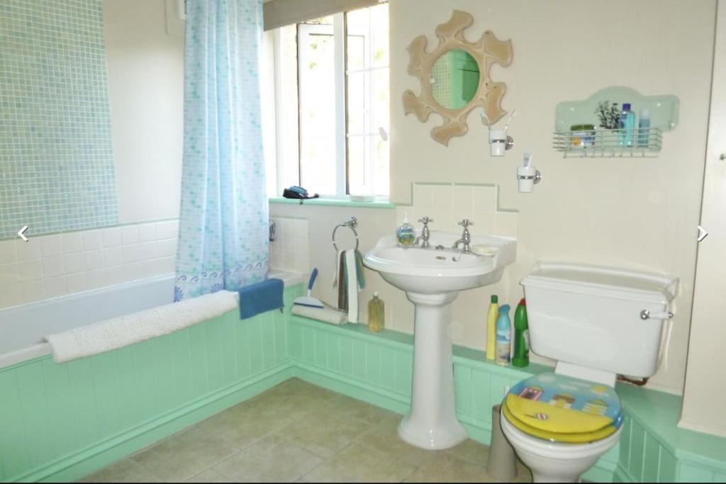 Lovely Cornish Cottage In Small Village Setting Saint Hilary  Esterno foto